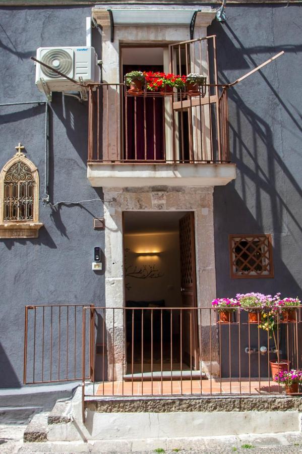 La Casetta In Centro By Sicily In Home Κατάνια Εξωτερικό φωτογραφία
